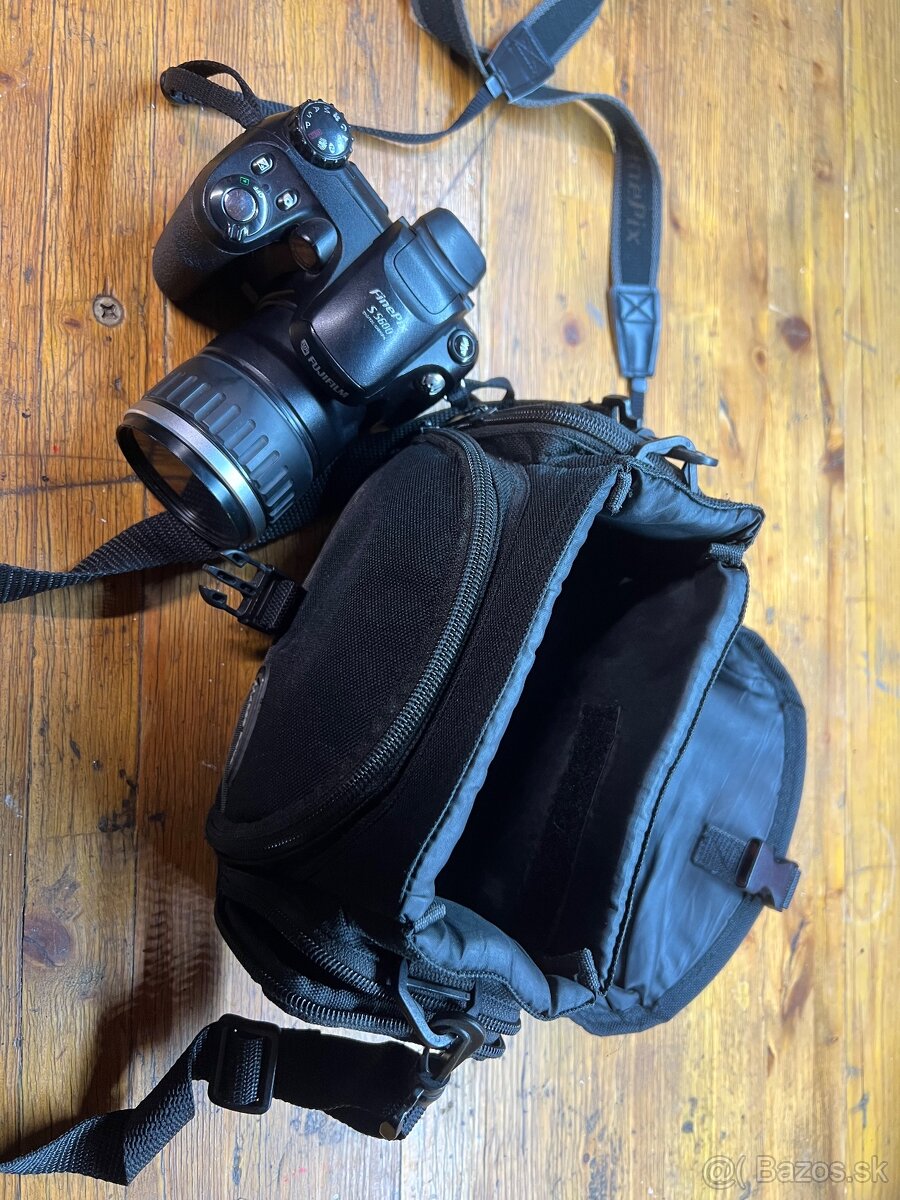 Fuji finepix S5600 - 3