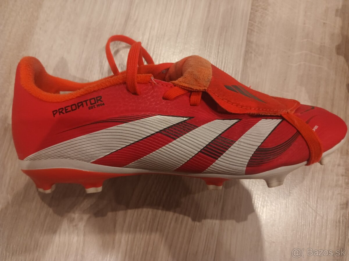 kopačky Adidas Predátor - 3