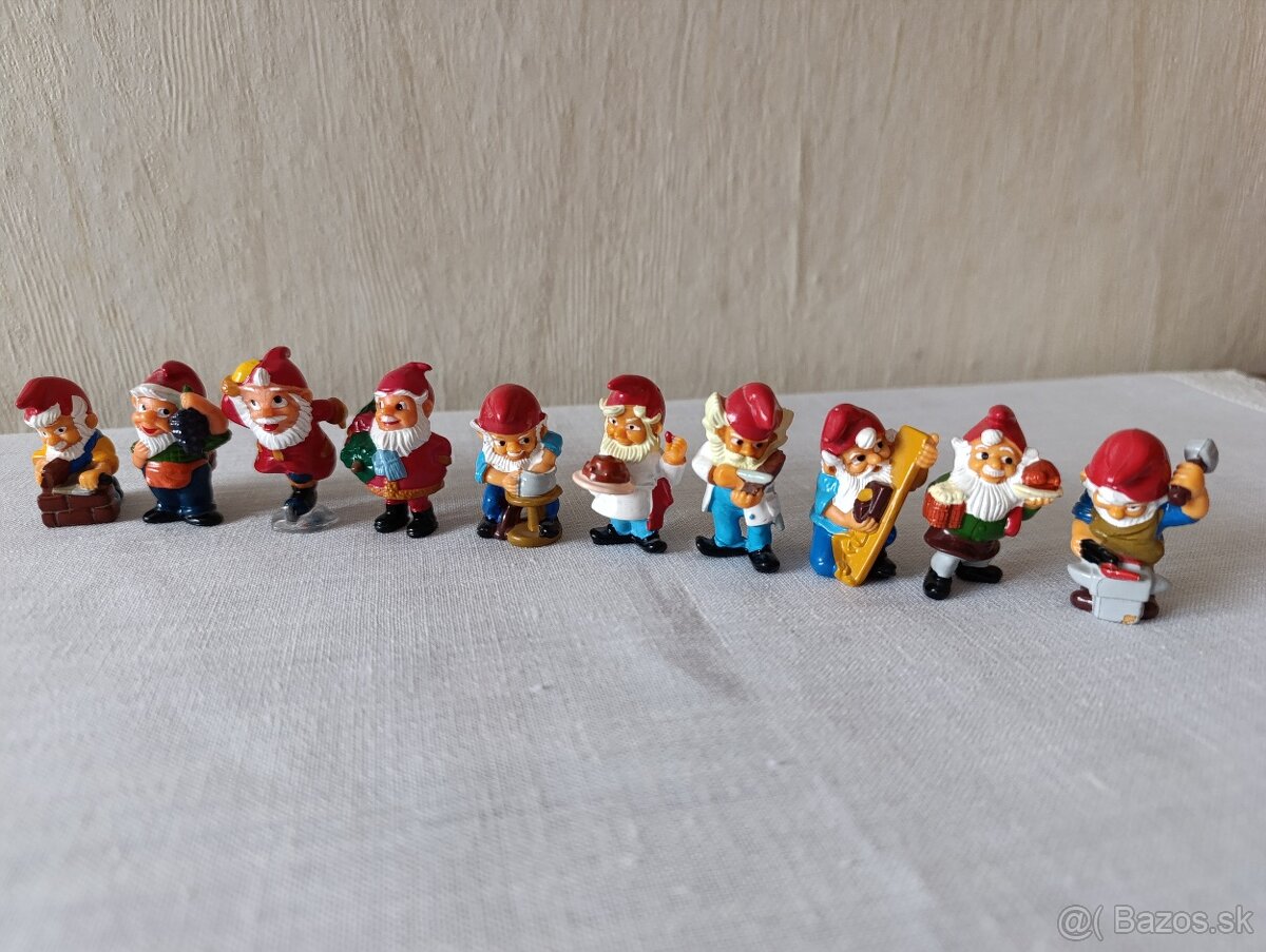 KInder figúrky - 3