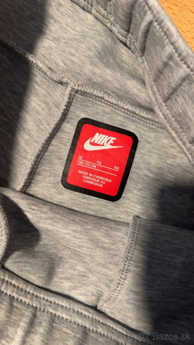 Nike tech fleece teplaky - 3
