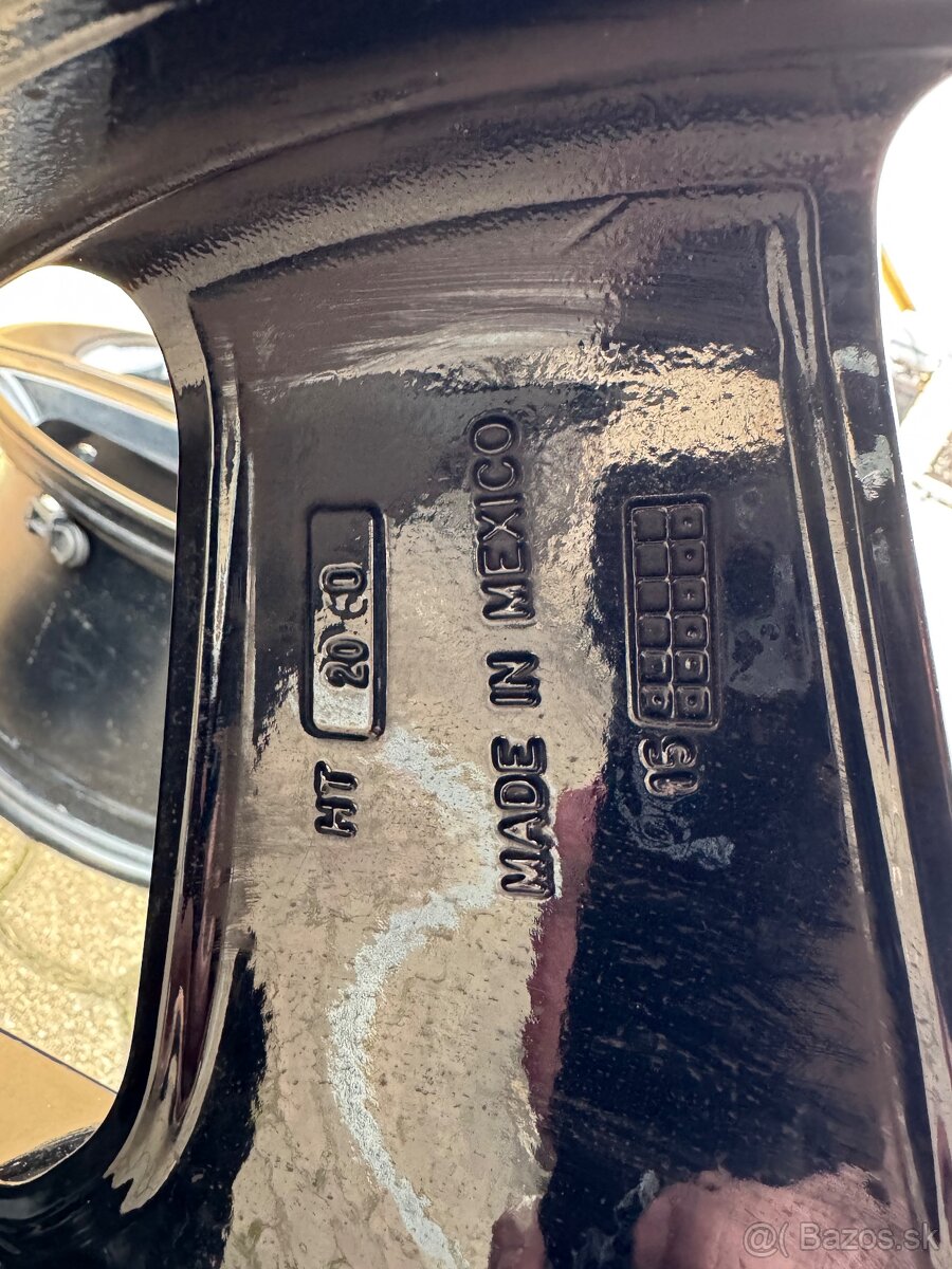 Mercedes ML GL GLE GLS 265/45/R20 - 3