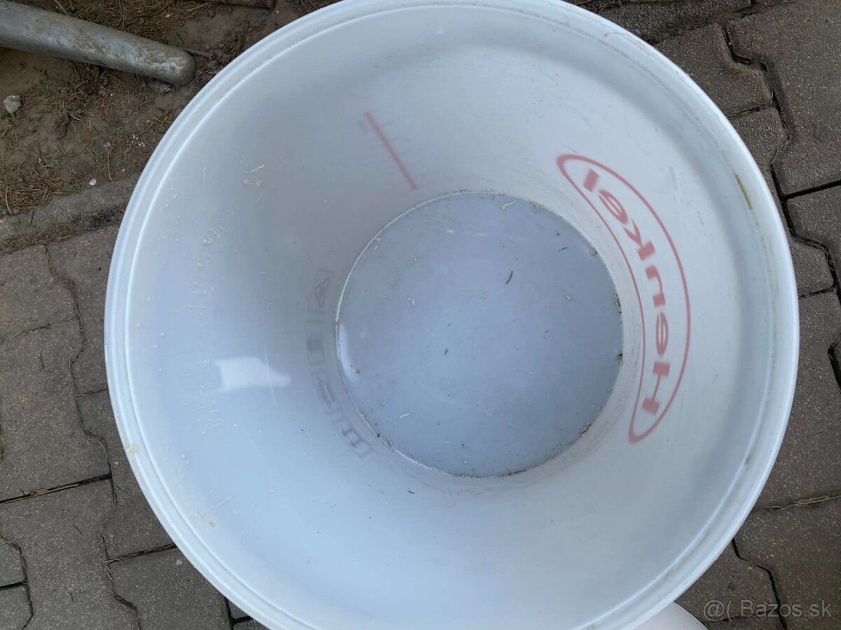 predam 30l plastove nadoby s vrchnakmi - 3