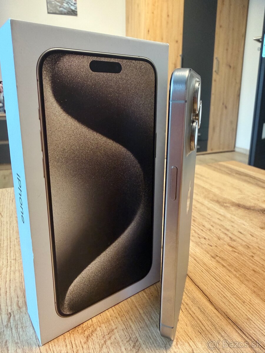 iPhone 15 pro max 256gb Dobry stav - 3