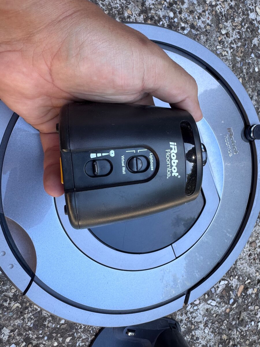 IRobot Roomba, vysavac - 3