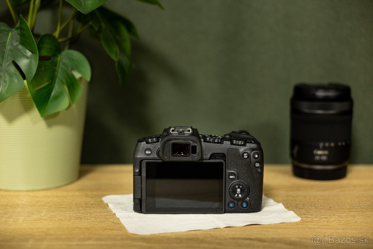 Canon RP + RF 24-105mm - 3