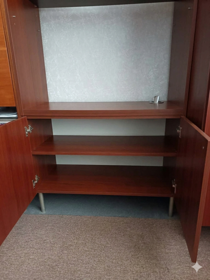 Skrinky z obývacej steny - 3