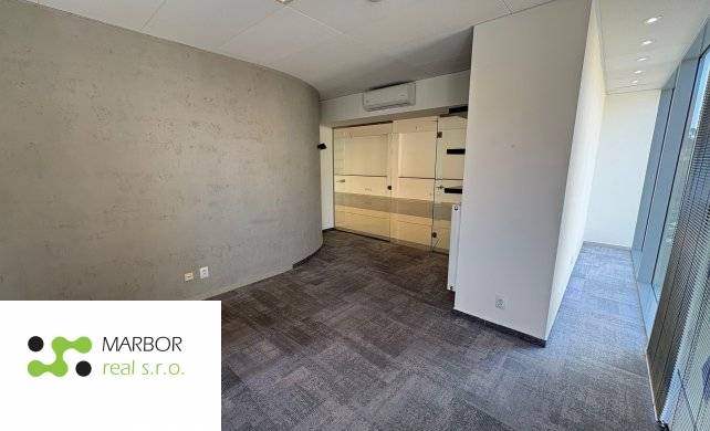 Na prenájom kancelársky priestor - v OC GASTRODOM v KE na Ml - 3