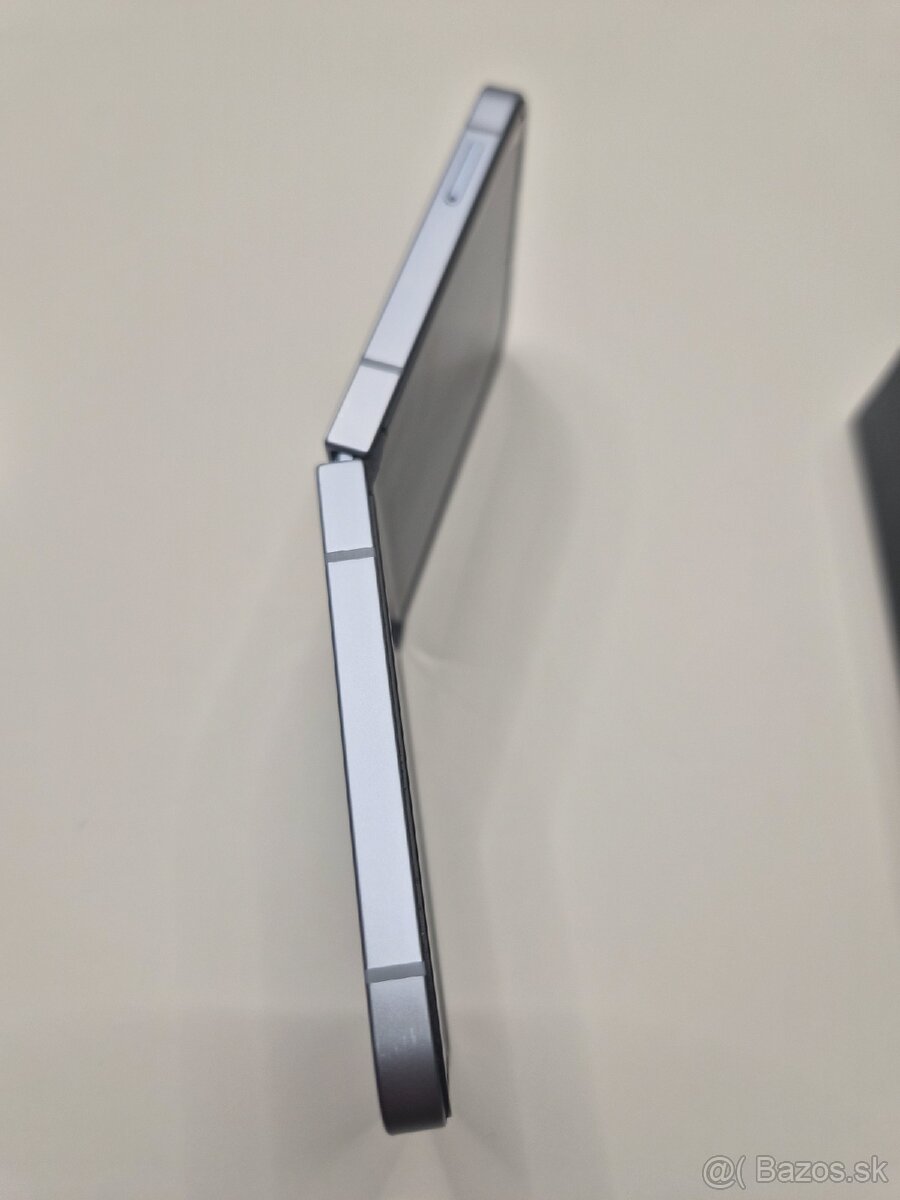 Samsung Galaxy Z Flip6,8/256gb - 3