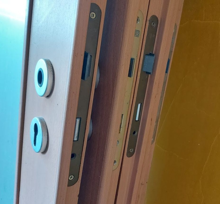 dvere interierove presklene sirka 80cm - 3