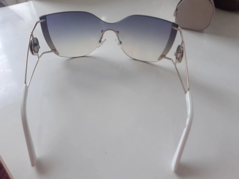 Slnečné okuliare GUESS - 3