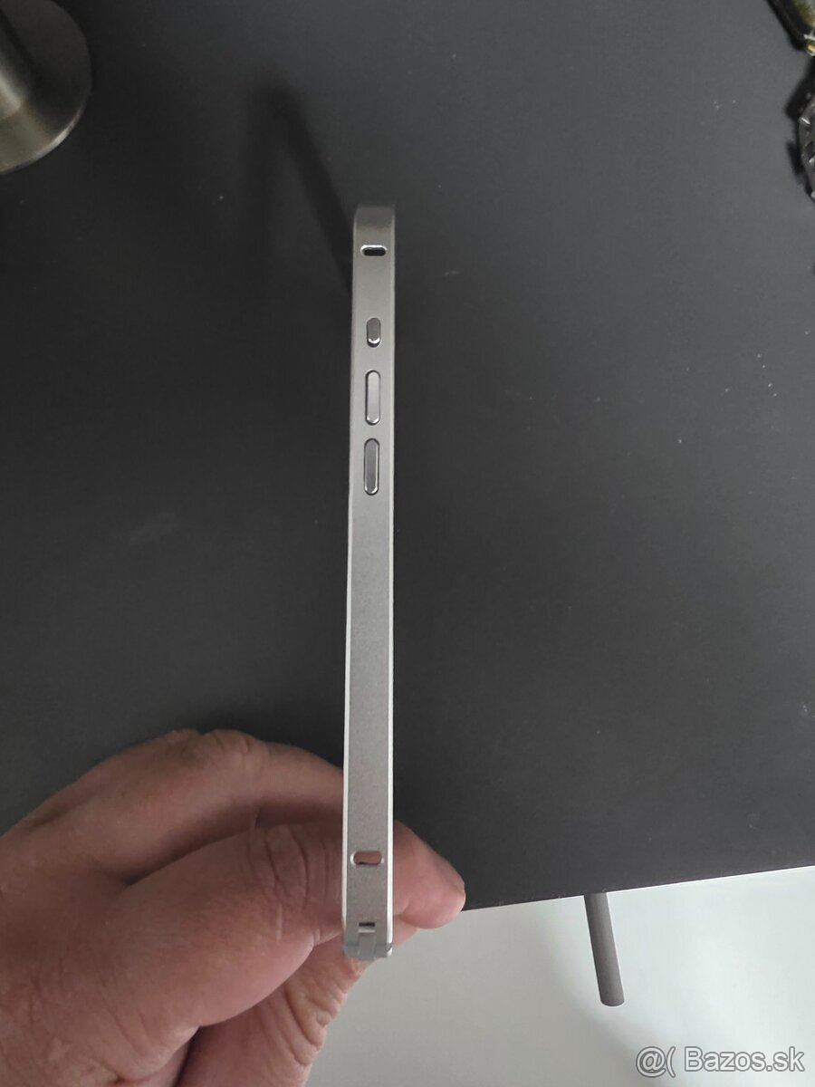 Hlinílový rámik na iphone 16pro - 3