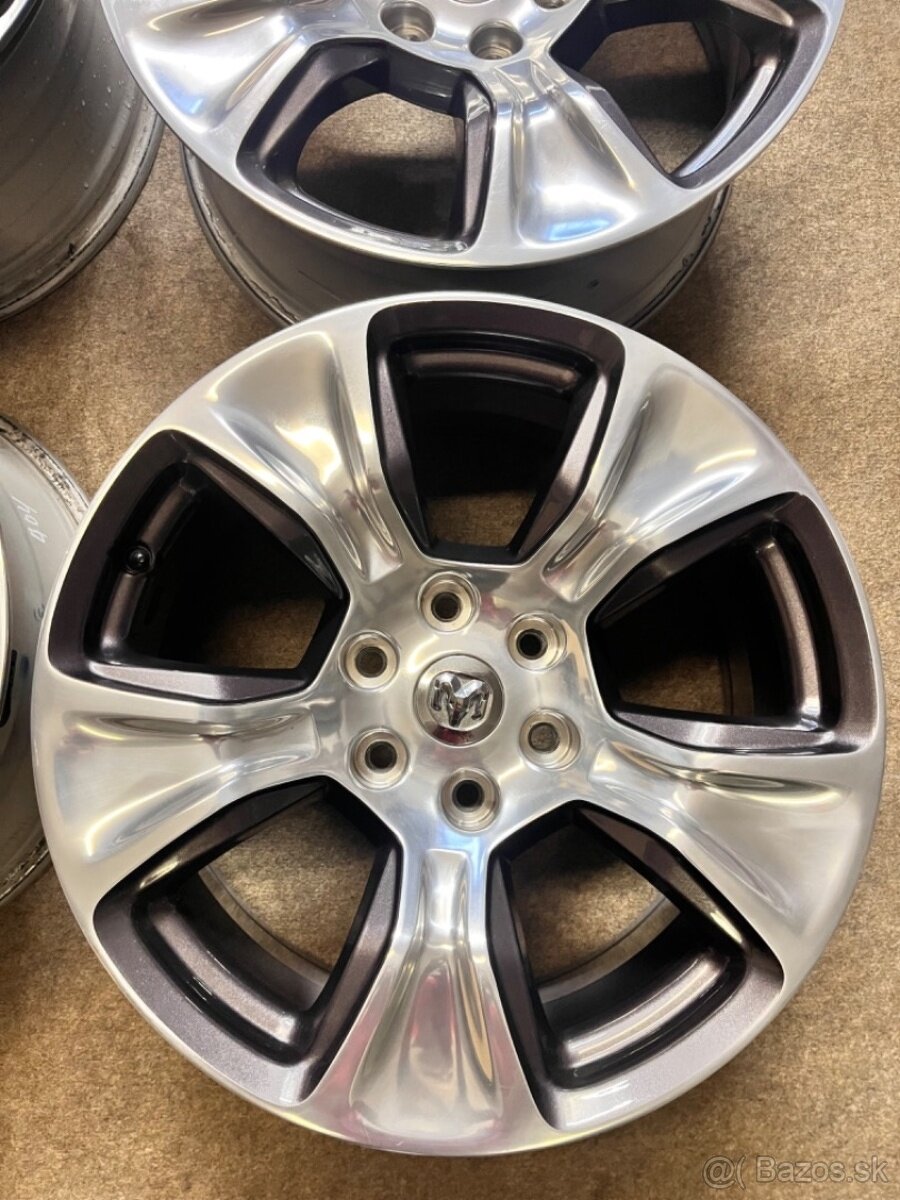 6x139.7 R20 Dodge RAM 1500 5.generace + senzor - TOP