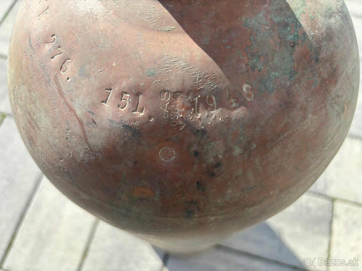 Staré medené tlakové nádoby. - 3