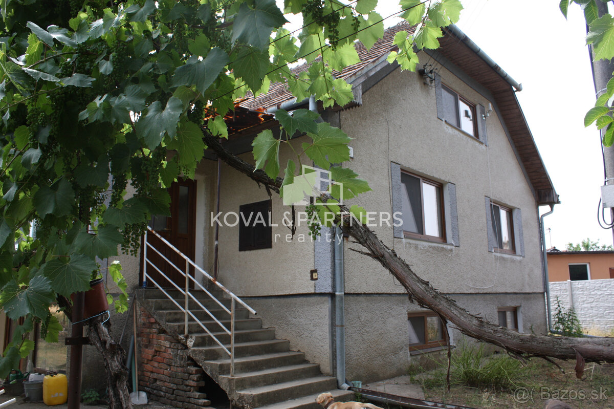 Rodinný dom na 73 á pozemku - Levice - Málaš - 3