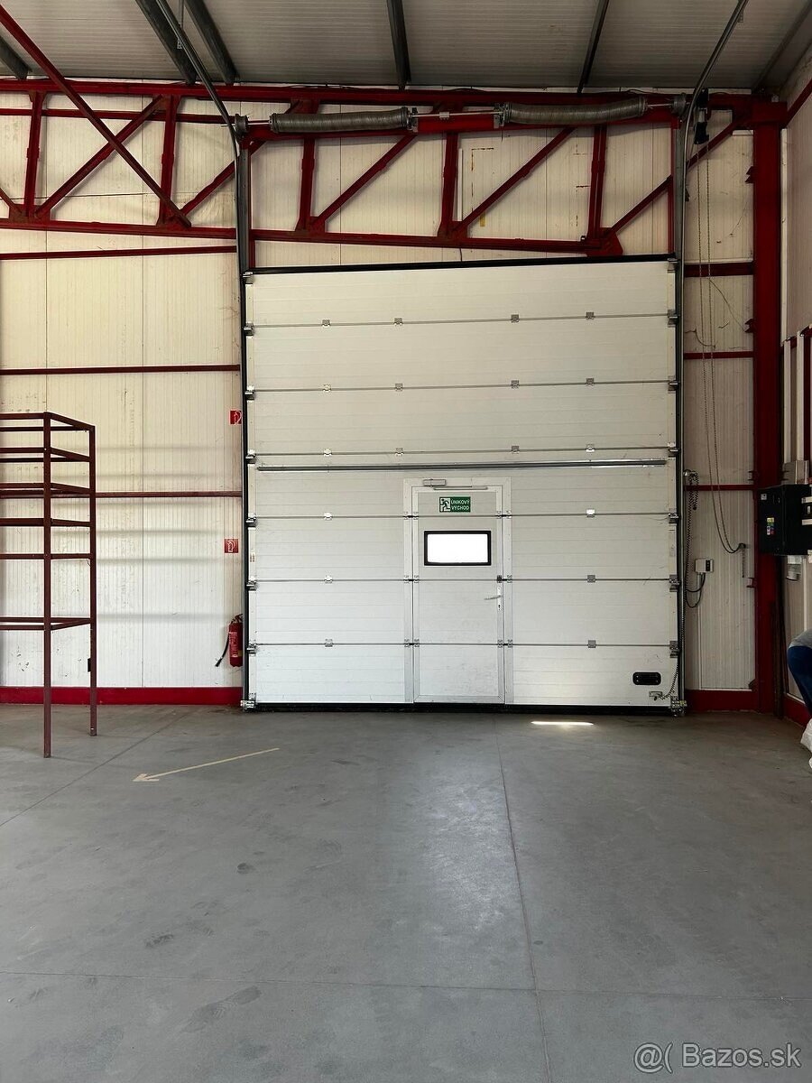 Hala do prenájmu v Nových Zámkoch. - 3