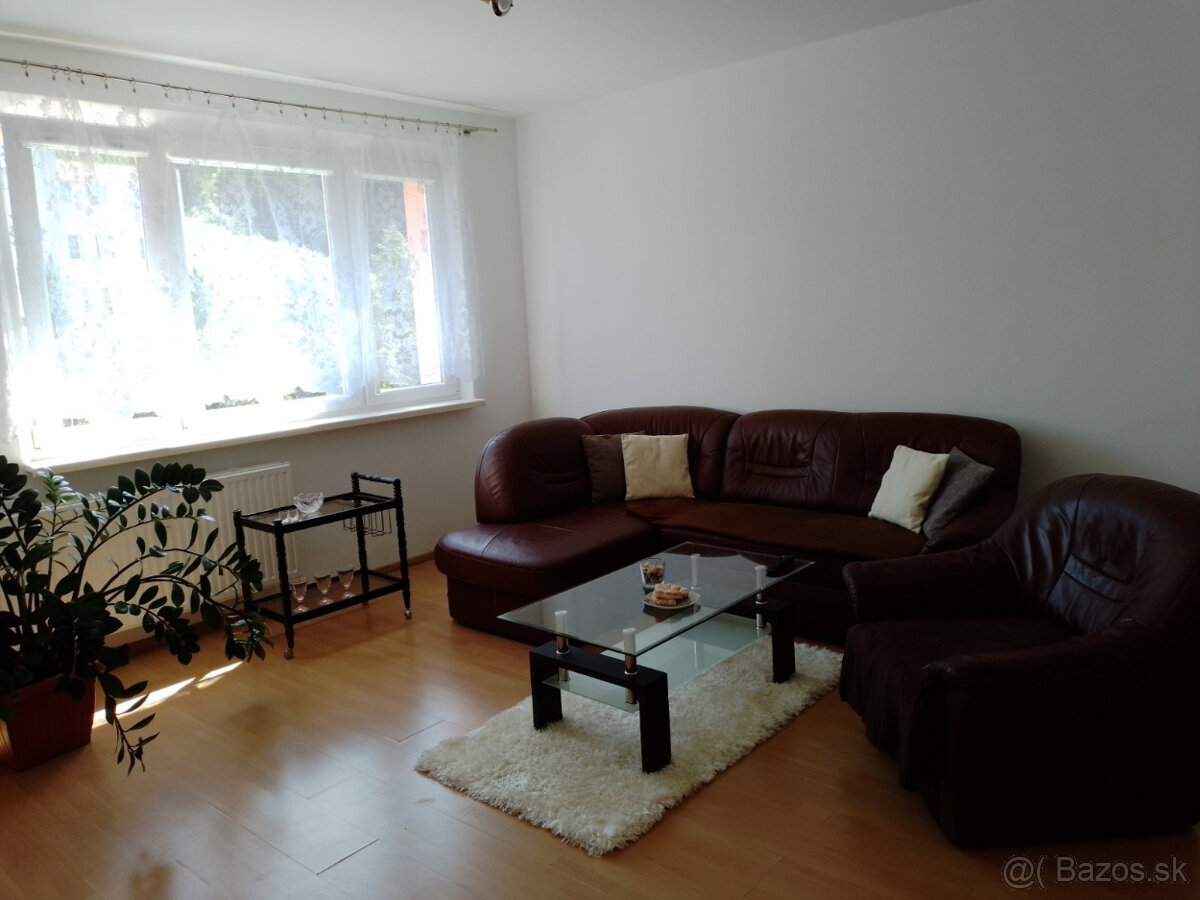 3 izbovy byt na prenajom - 3