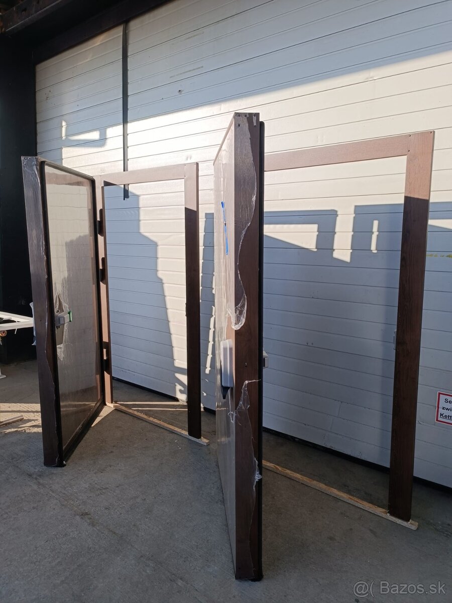 Dvere chladenia / Dvere chladenia / Drevené / R038 - 3