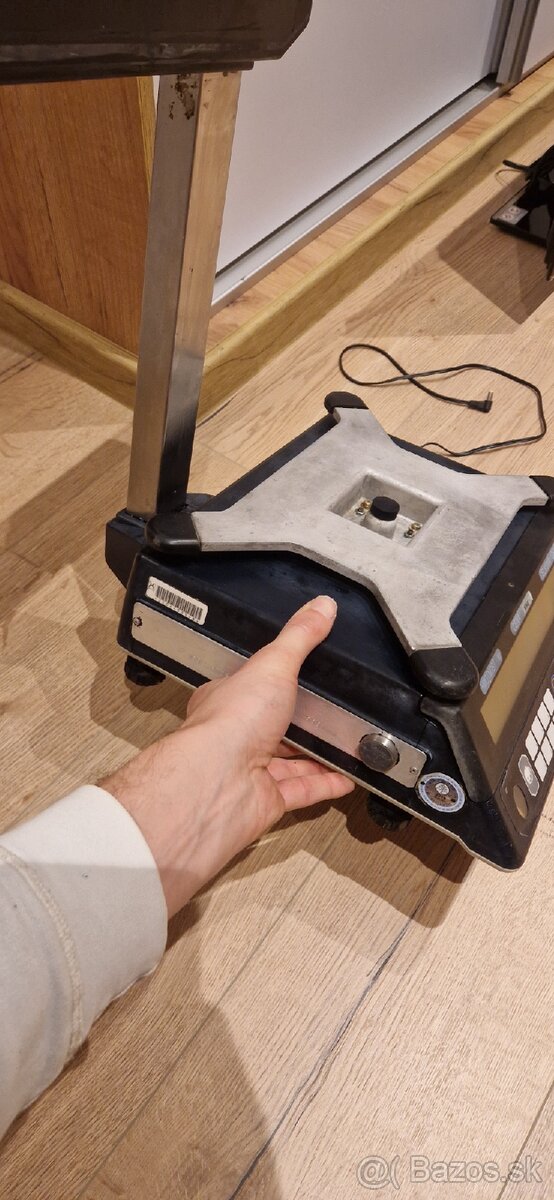 digitálna Stolová váha - váhy s 2x displejom - 3