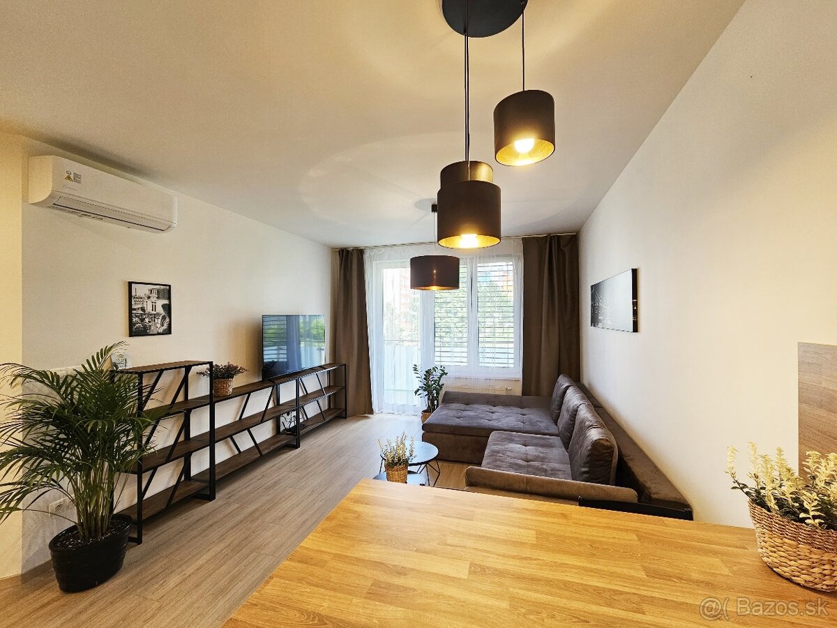 Prenájom 2 izbového bytu Bosákova Petržalka novostavba - 3