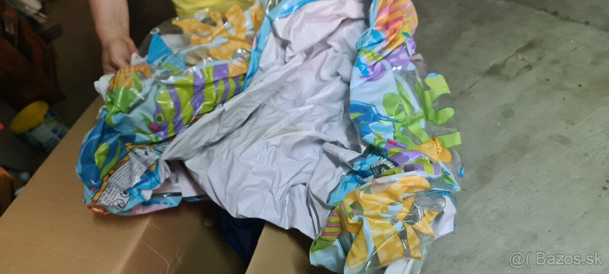 2 bazény a 2 čerpadlá s príslušenstvom - 3