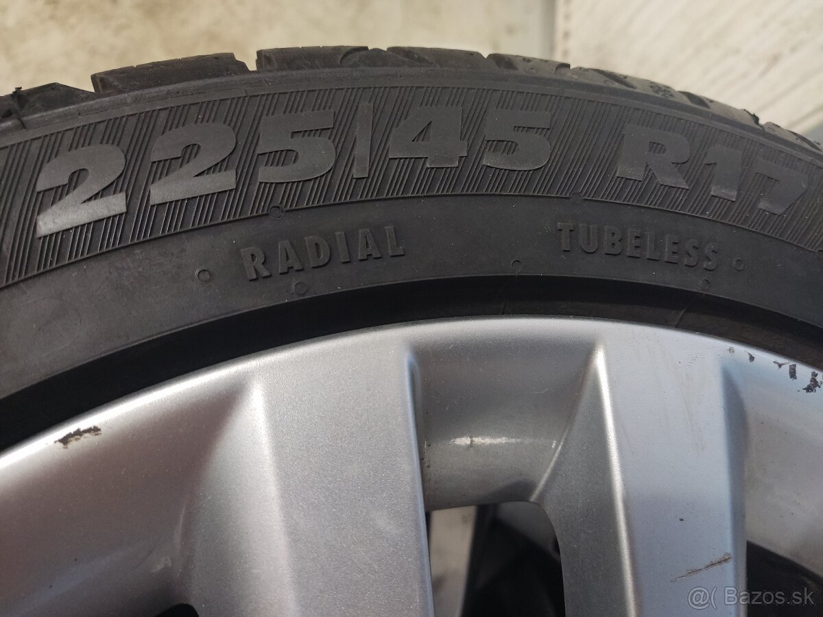 225/45r17 - 3