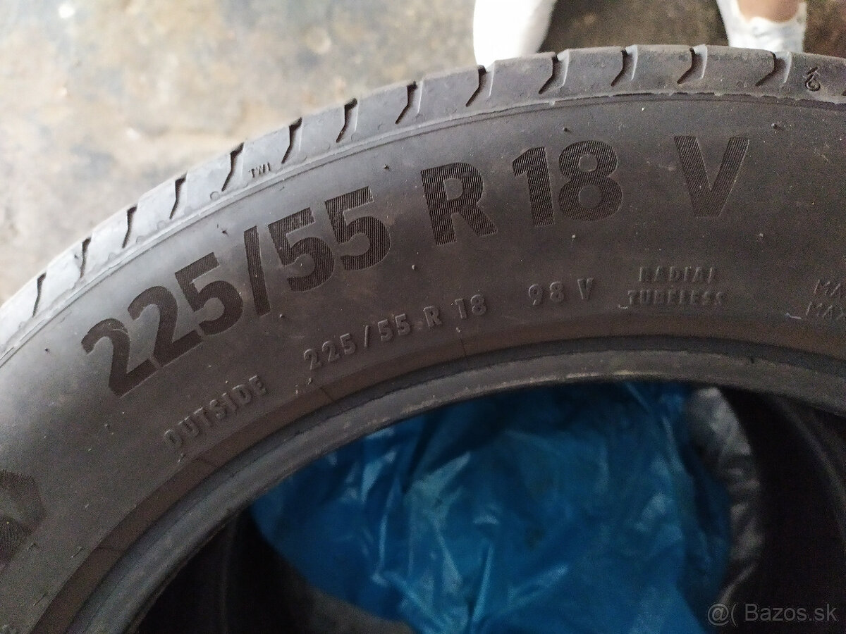 Continental Premuim Contact 6 225/55R18 - 3