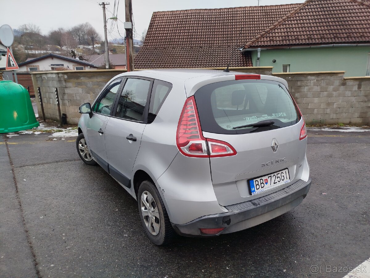 Renault Scénic 1.5 dCi 2009 - 3
