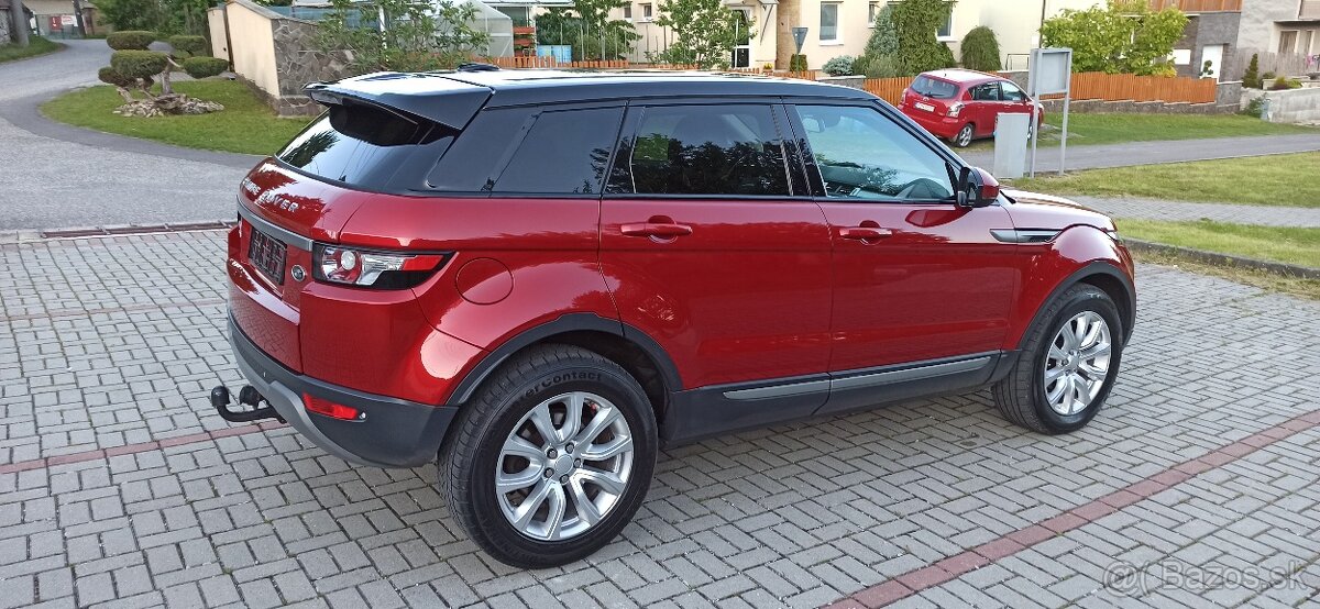 Land Rover Range Rover Evoque 2.2 TD4 PURE Tech Pack AT9