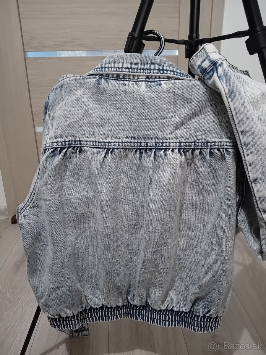 Svetlá rifľová vesta - 3