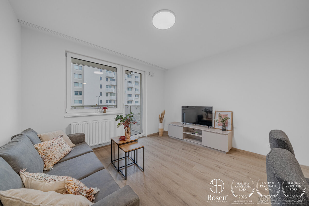 BOSEN | 2 izbový priestranný zariadený byt, Ovocné sady - 3