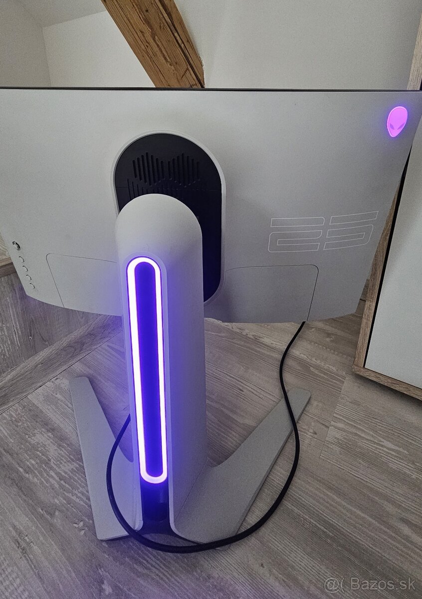 Herný monitor Dell Alienware 25" 240Hz - 3