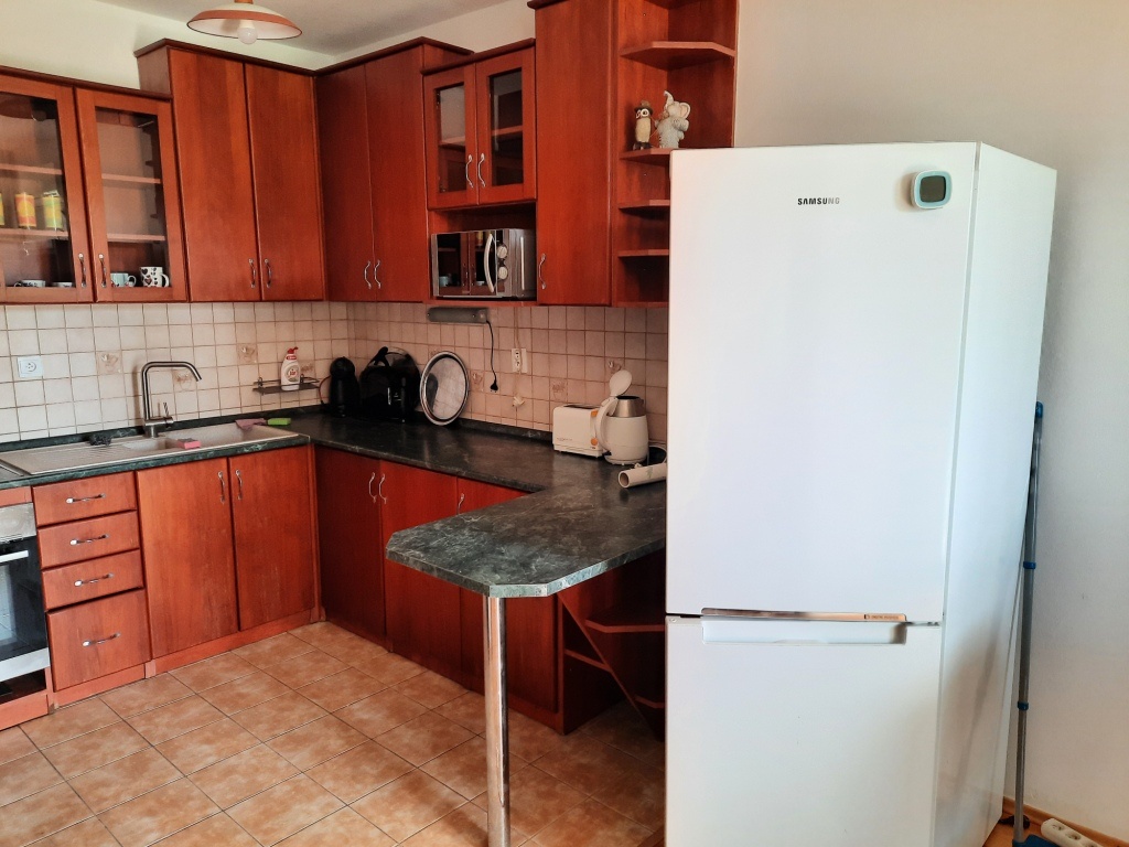 prenajmem 2-izb. byt v Galante s loggiou a klimou - 3