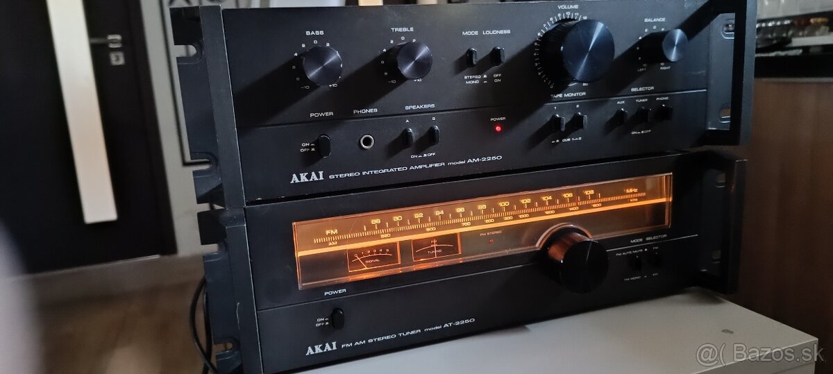AKAI 2250 - 3