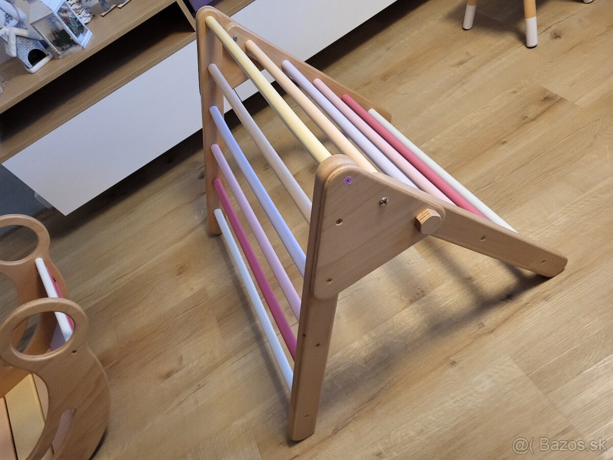 Montessori hojdacka, triangel a doska - 3