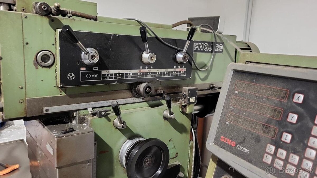 Nástrojářská frézka TOS FNGJ 20 (8778) - 3