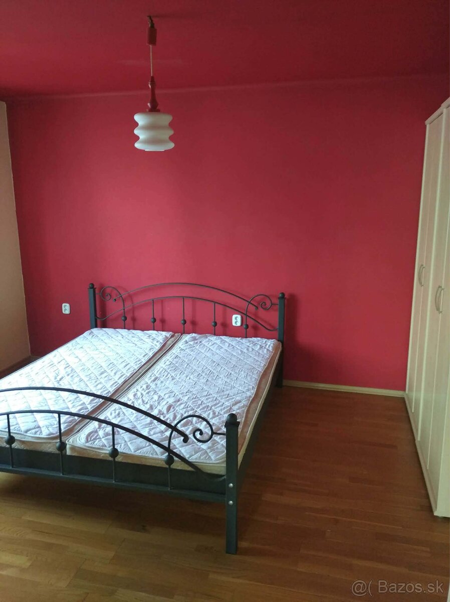 Prenájom 2-izbového bytu v Komárne - 3