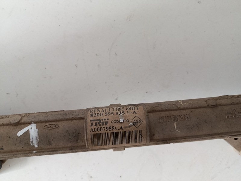 riadenie renault clio3 8200595935a 100€ - 3