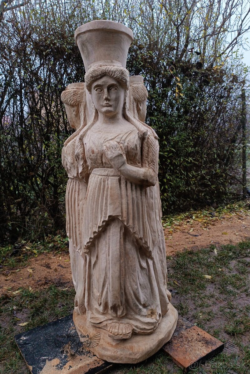 Hekate veľká socha - 3