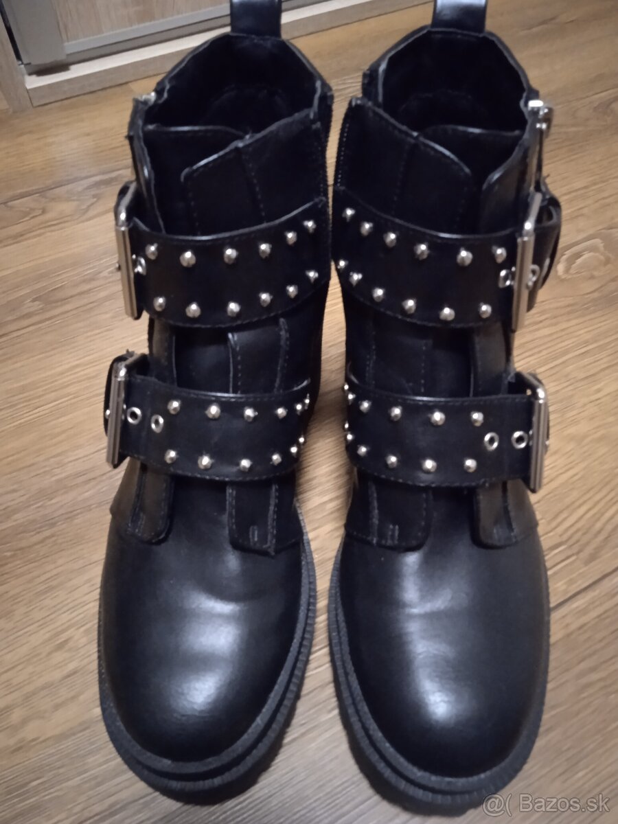 Stradivarius veľkosť 38 - 3