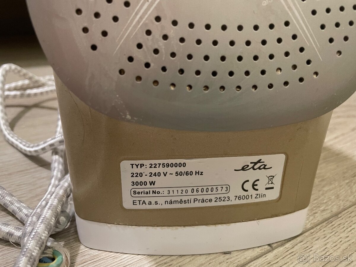Žehlička ETA 227590000 - 3