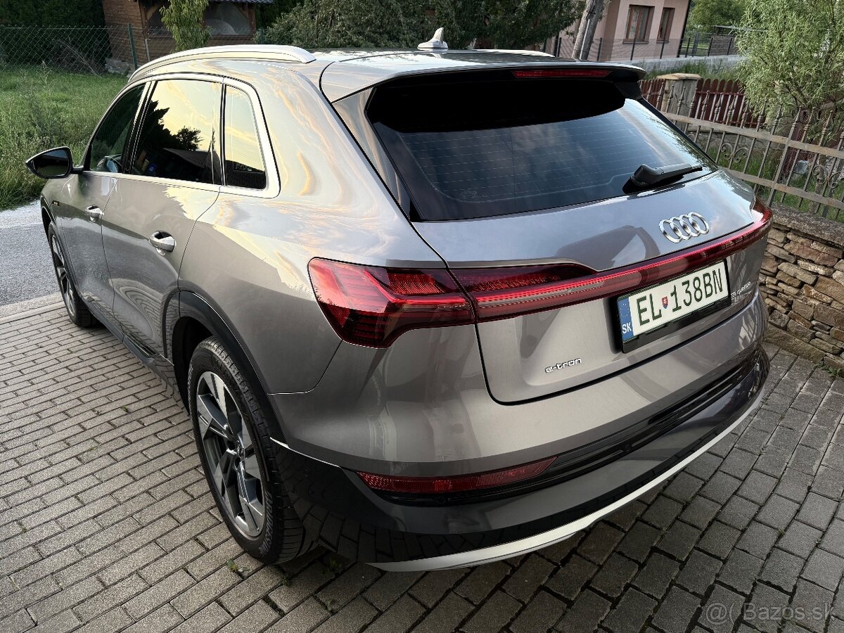 Audi E-tron e-tron 55 quattro Advanced 300kW 408HP A1 - 3