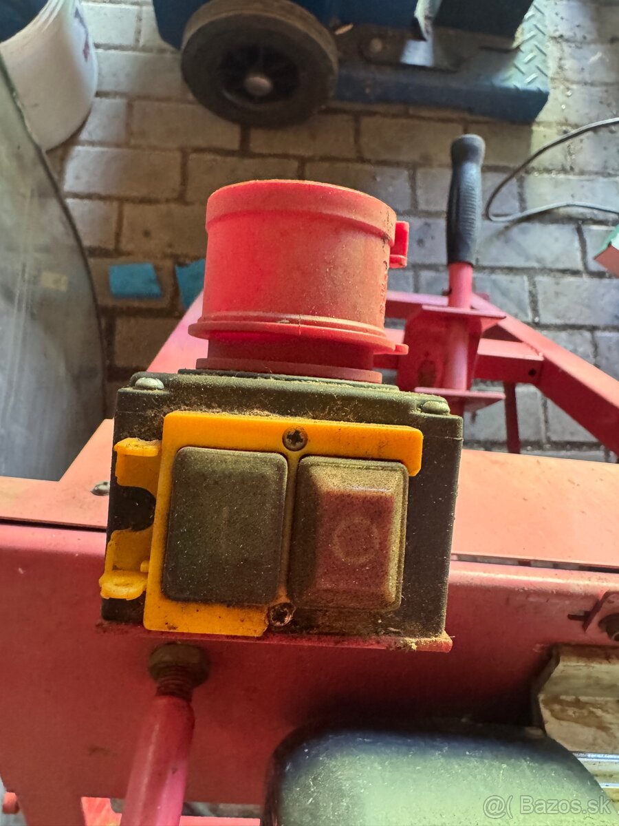 Predám kotúčovú pílu CROSSFER 400 V, 5,7 kW, - 3