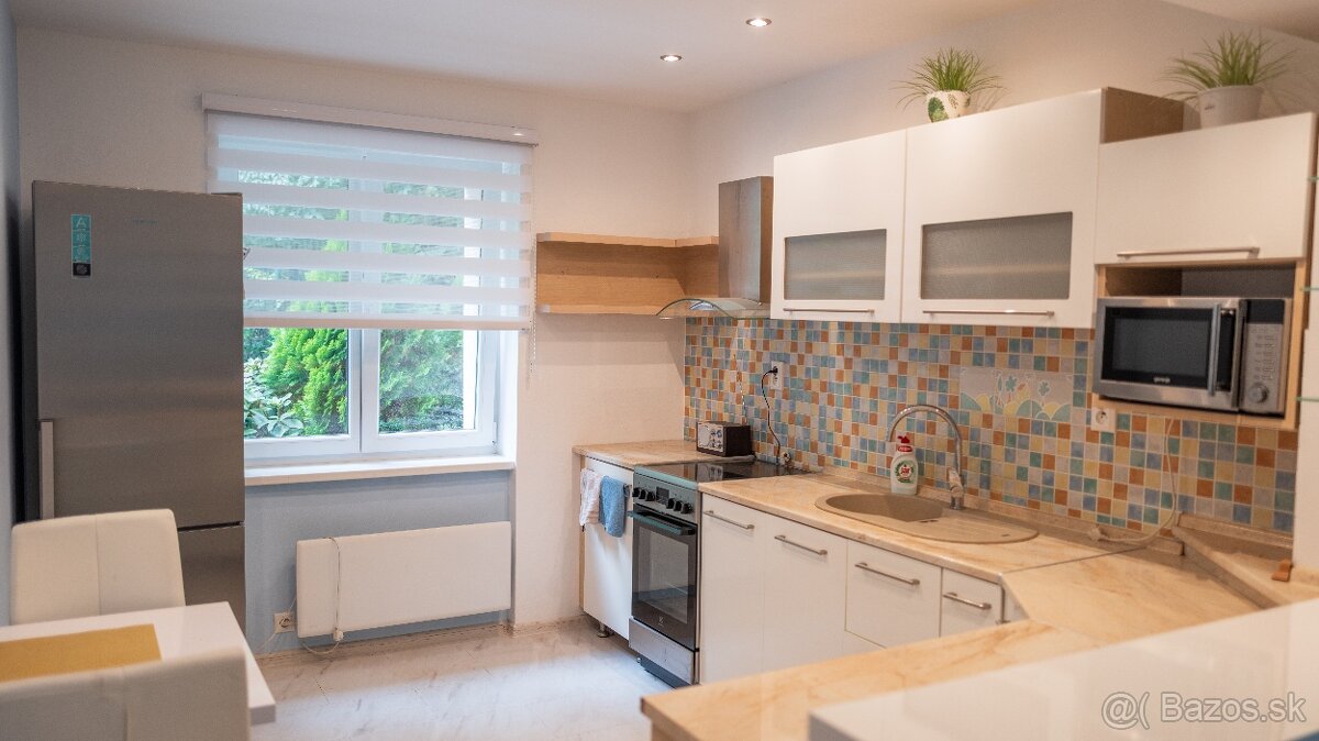 3-izbový byt v rodinnom dome so záhradou na predaj - 3