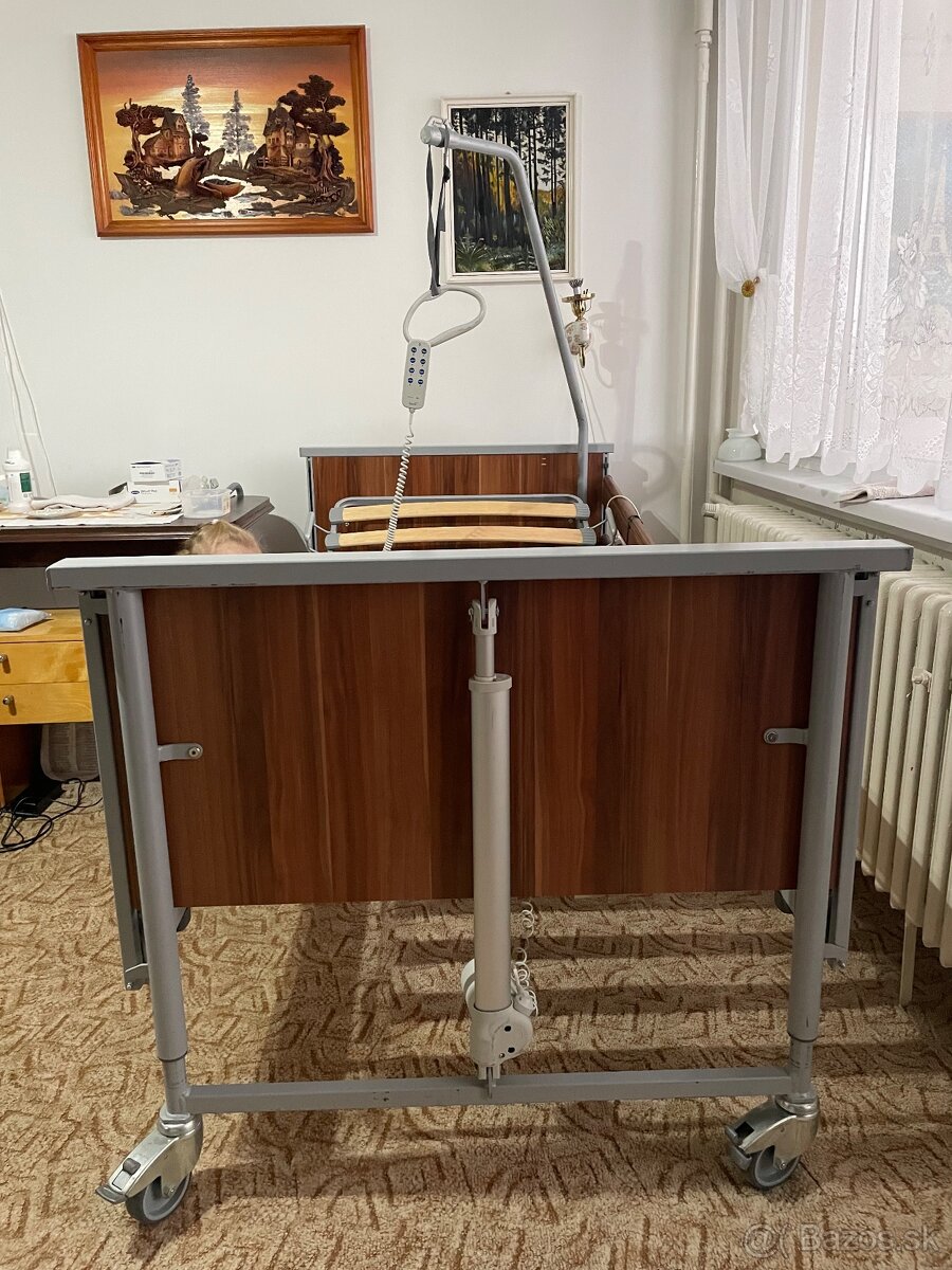 Mechanická polohovacia posteľ - 3