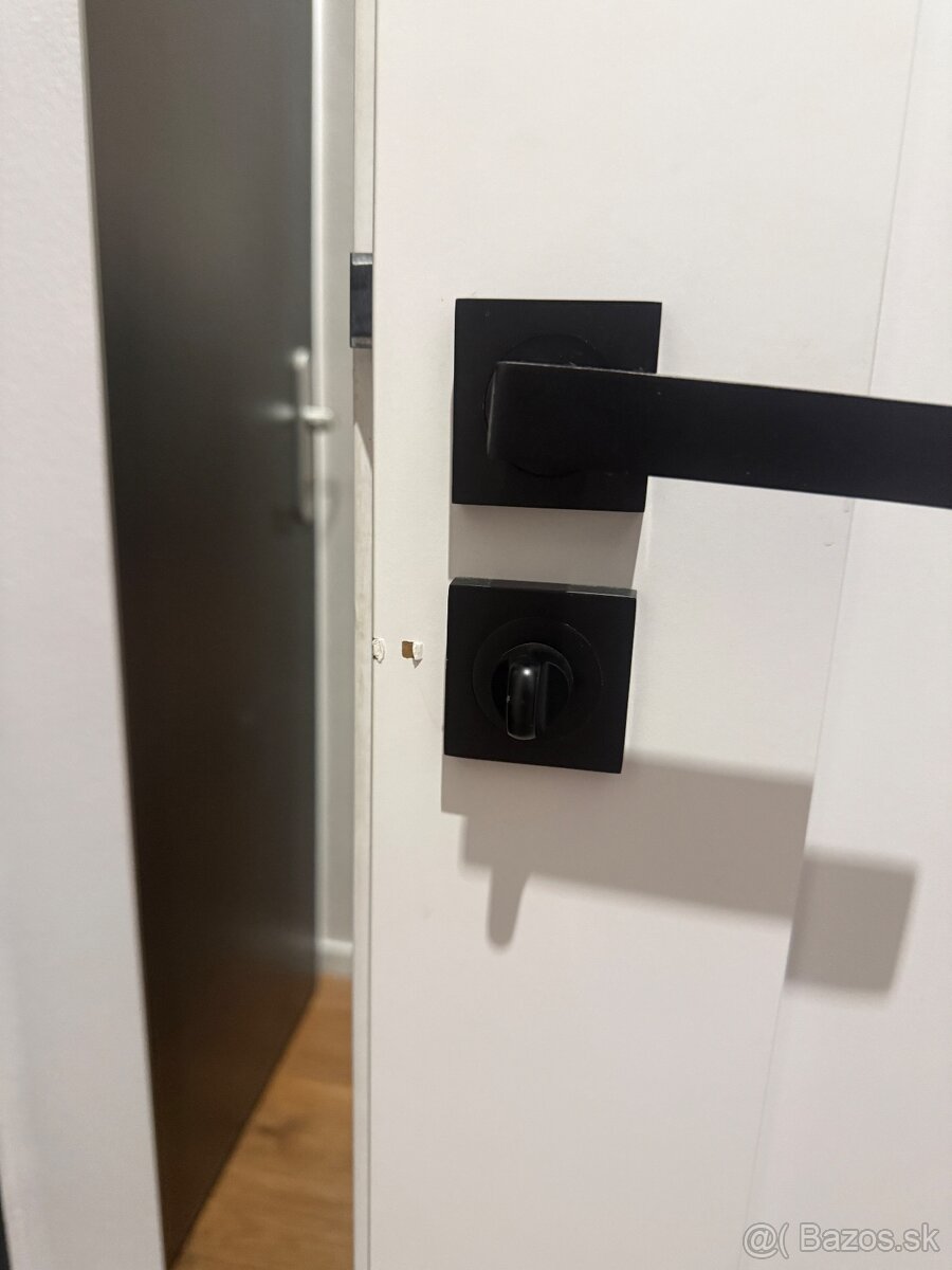 Predám Inteierove dvere Egger - 3