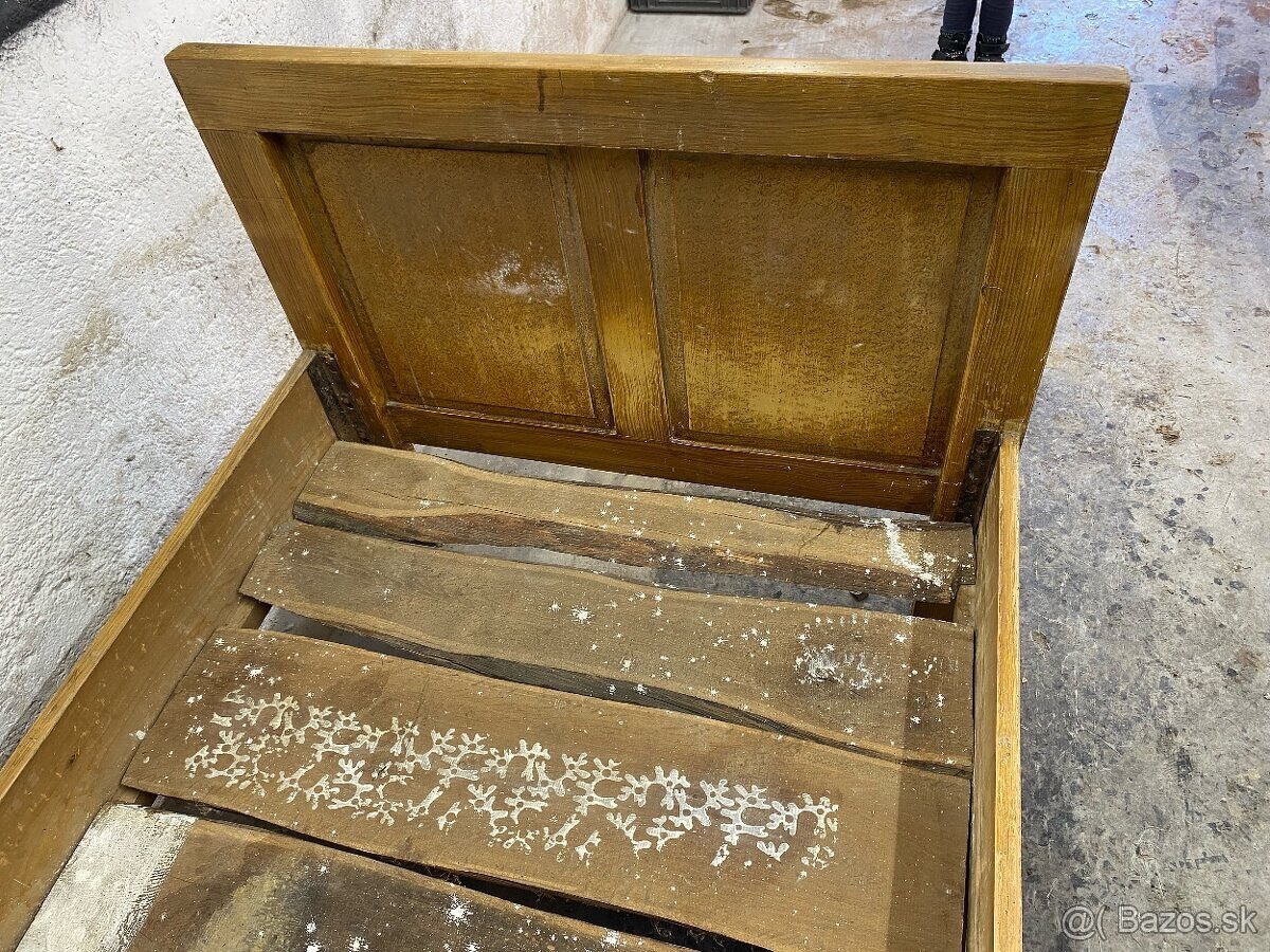 stará sedliacka posteľ - 3