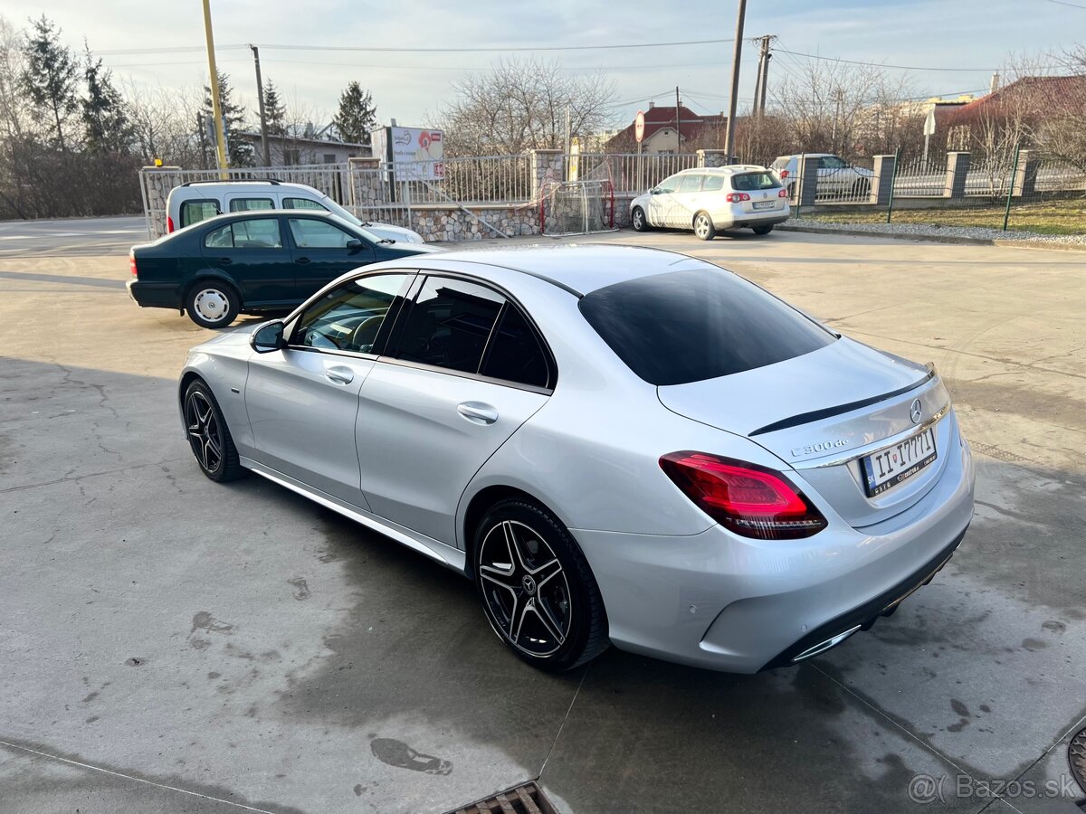 Mercede-Benz C300de - 3