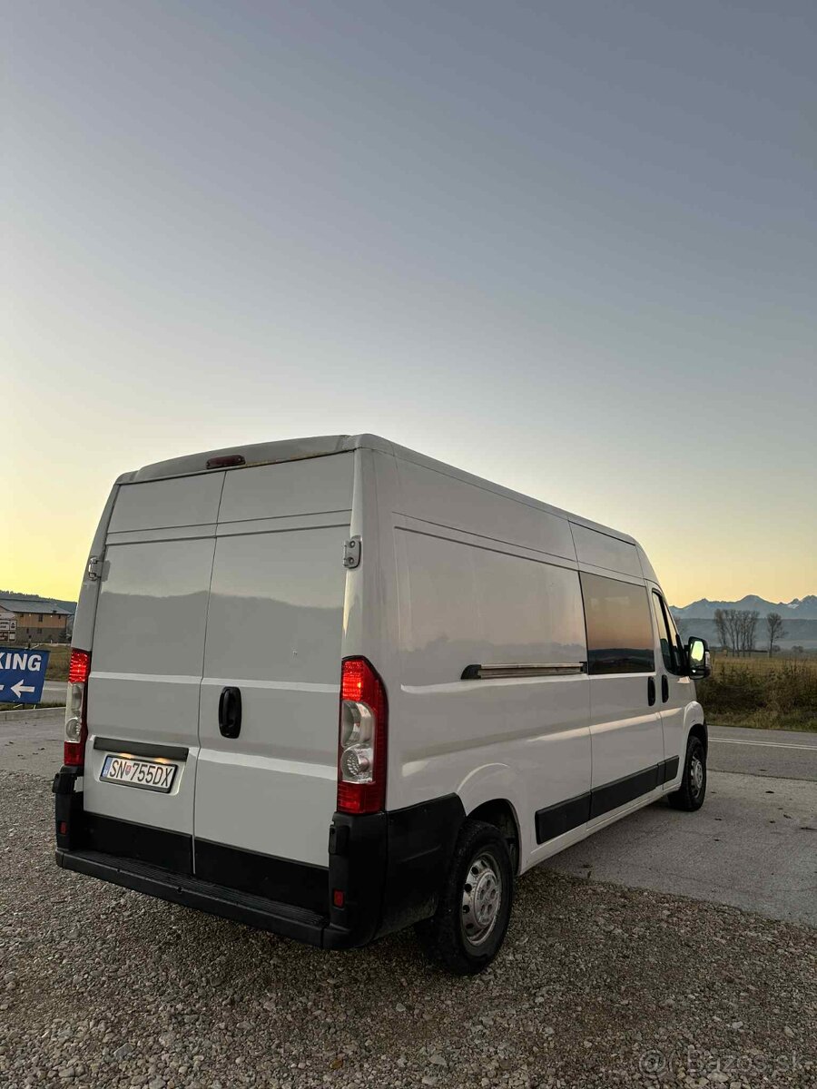 Peugeot Boxer 2.2 HDi 88 kW - 6 miest. dodávka, STK/EK 10/27 - 3