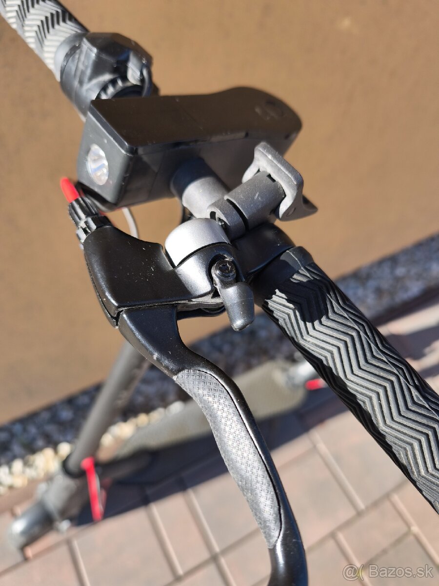 Elektrická kolobežka Alfawise M1 - 3