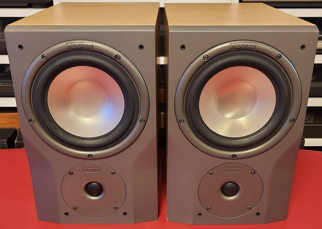 Predám repro Magnat Vintage 110 - 3